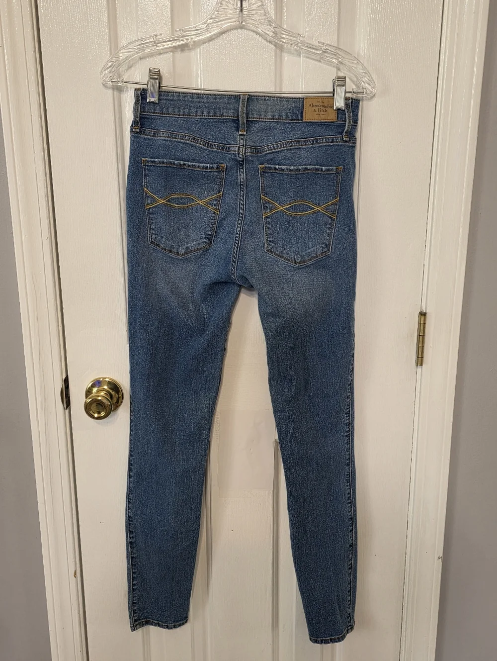 Abercrombie & Fitch Super Skinny High-Rise Blue Jeans 6/28 6 Regular